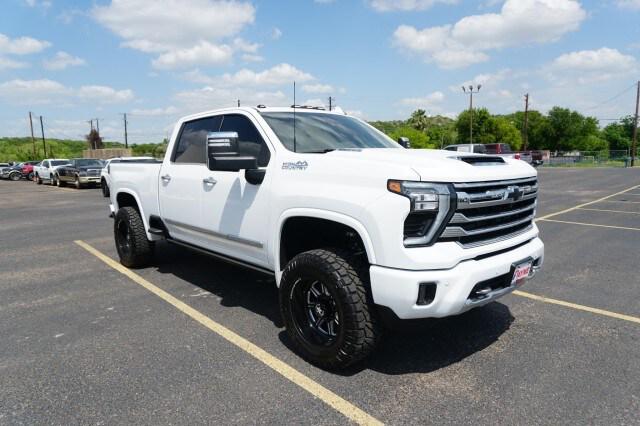 2024 Chevrolet Silverado 2500HD 4WD Crew Cab Standard Bed High Country