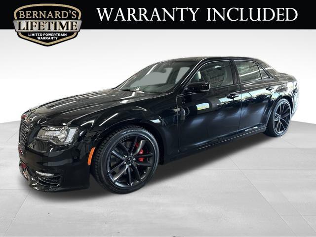 2023 Chrysler 300 300C