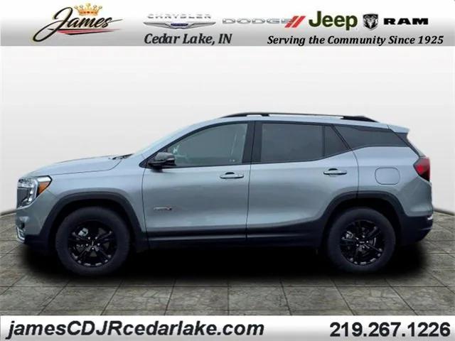 2023 GMC Terrain AWD AT4