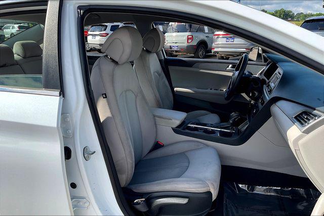 Used 2015 Hyundai Sonata For Sale in Olive Branch, MS