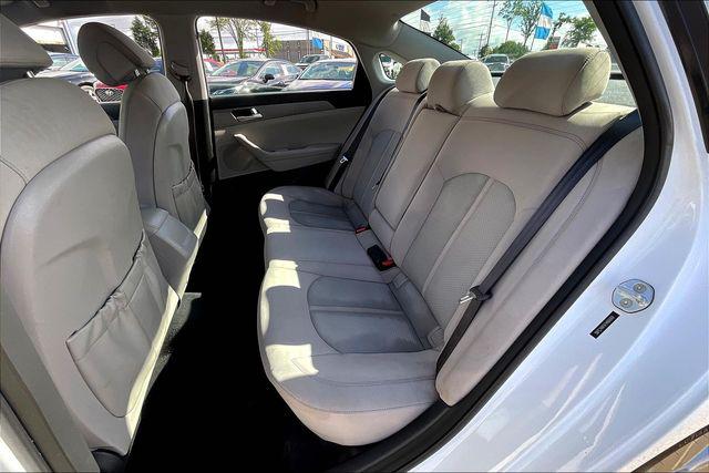Used 2015 Hyundai Sonata For Sale in Olive Branch, MS