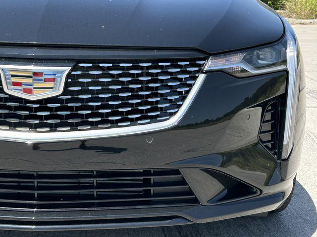 2025 Cadillac CT4 Premium Luxury RWD
