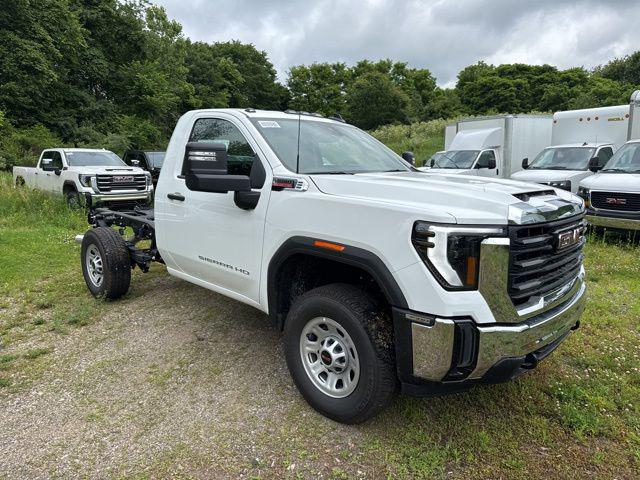 2025 GMC Sierra 3500HD 2WD Regular Cab Long Bed Pro
