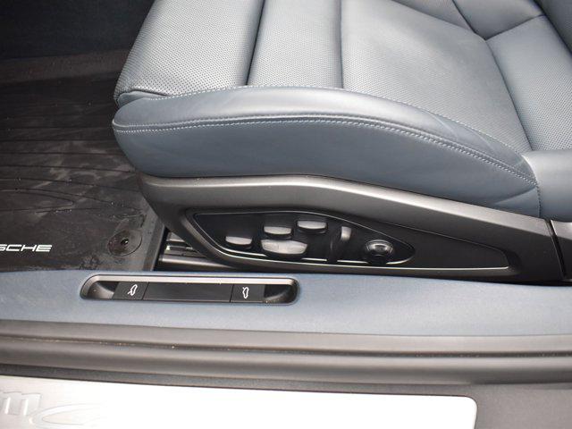 2023 Porsche 911 Carrera S Cabriolet