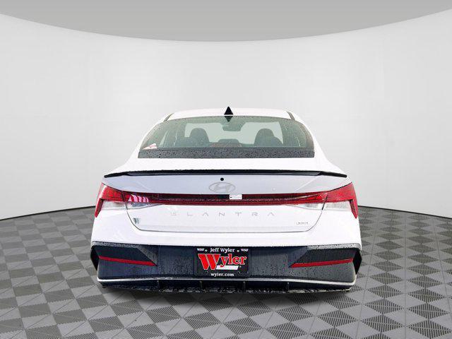 2025 Hyundai Elantra Hybrid SEL Sport