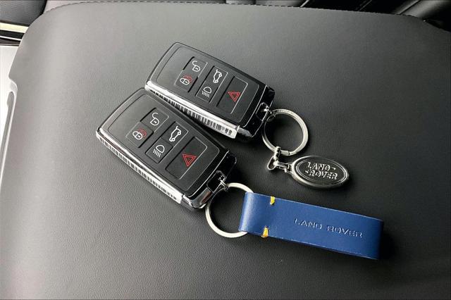2025 Land Rover Range Rover Sport P360 SE