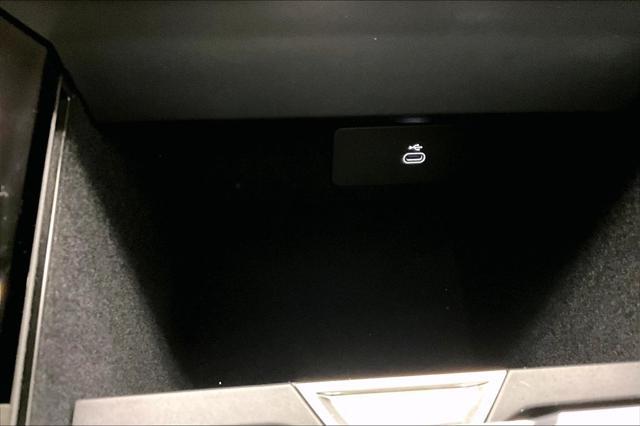 2025 Land Rover Range Rover Sport P360 SE