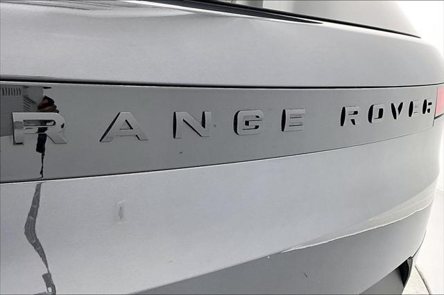 2025 Land Rover Range Rover Sport P360 SE