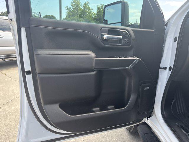 2022 GMC Sierra 2500HD 4WD Crew Cab Standard Bed AT4