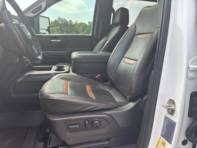 2022 GMC Sierra 2500HD 4WD Crew Cab Standard Bed AT4