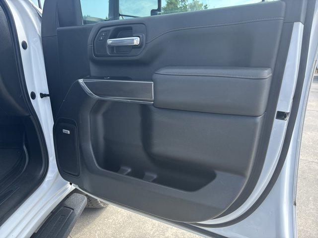 2022 GMC Sierra 2500HD 4WD Crew Cab Standard Bed AT4