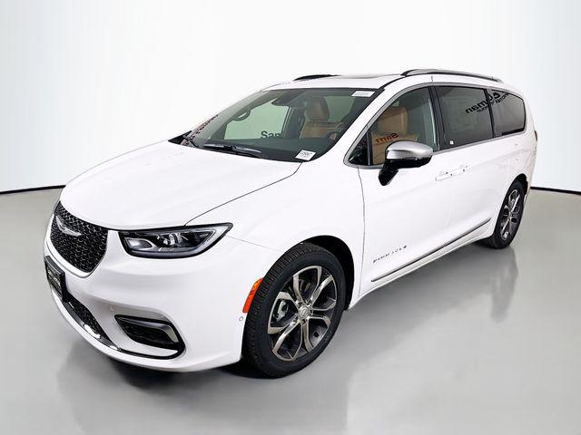 2025 Chrysler Pacifica PACIFICA PINNACLE