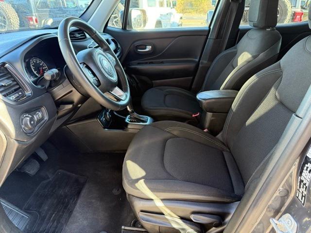 2023 Jeep Renegade Altitude 4x4