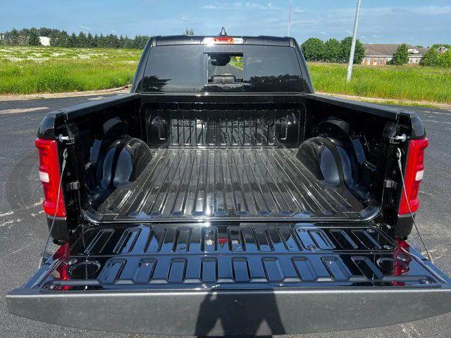 2025 Ram 1500 Laramie Crew Cab 4x4 5'7" Box