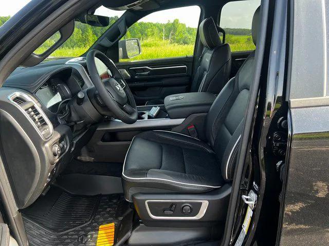 2025 Ram 1500 Laramie Crew Cab 4x4 5'7" Box