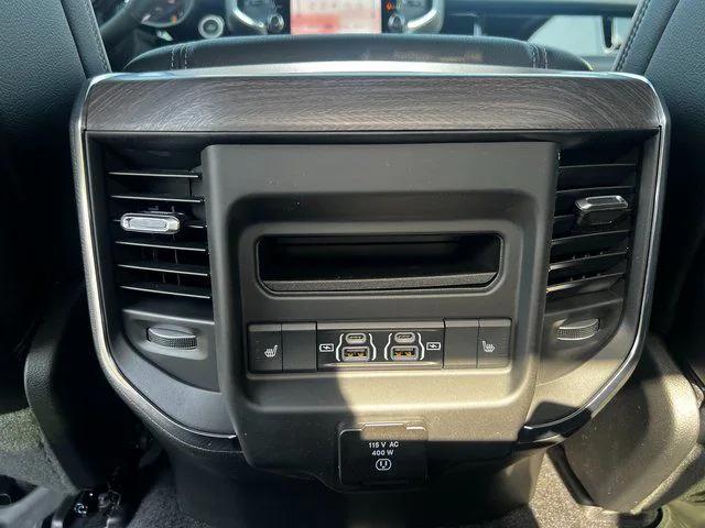2025 Ram 1500 Laramie Crew Cab 4x4 5'7" Box