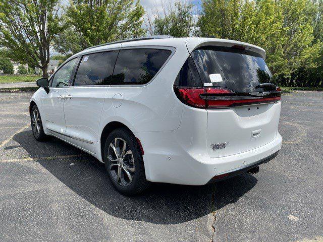 2025 Chrysler Pacifica PACIFICA PINNACLE
