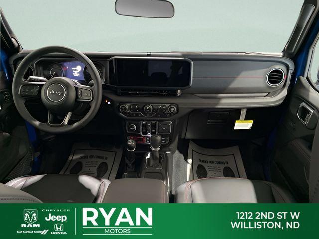 2025 Jeep Gladiator GLADIATOR RUBICON 4X4