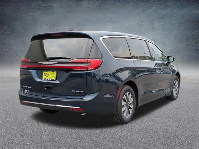 2025 Chrysler Pacifica Hybrid PACIFICA PLUG-IN HYBRID SELECT