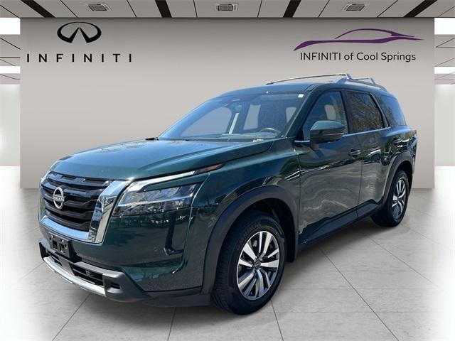 2023 Nissan Pathfinder SL 4WD