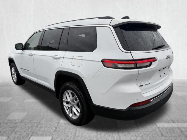 2022 Jeep Grand Cherokee L Laredo 4x4 2022 Jeep Grand Cherokee L Laredo 4x4