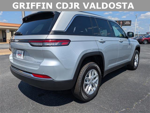 2025 Jeep Grand Cherokee GRAND CHEROKEE LAREDO X 4X2 2025 Jeep Grand Cherokee GRAND CHEROKEE LAREDO X 4X2