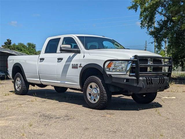2018 RAM 3500 Tradesman Crew Cab 4x4 8 Box