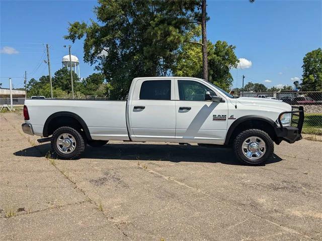 2018 RAM 3500 Tradesman Crew Cab 4x4 8 Box