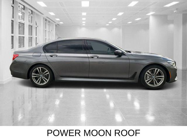 2018 BMW 750i 750i