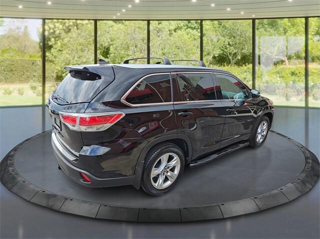 2016 Toyota Highlander Limited V6
