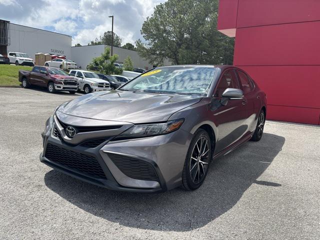 2023 Toyota Camry SE Nightshade Edition