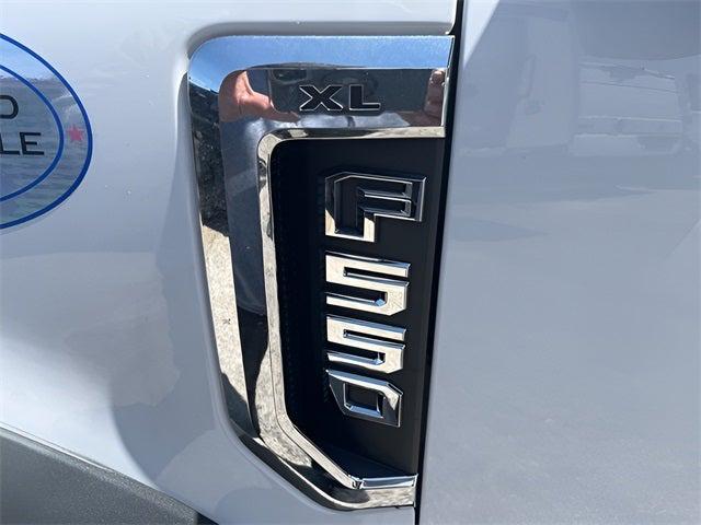 2017 Ford F-550 Chassis XL 2017 Ford F-550 Chassis XL