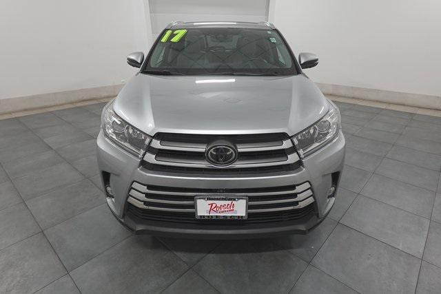 2017 Toyota Highlander Limited