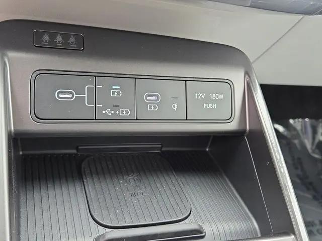 2025 Hyundai Kona SEL Convenience