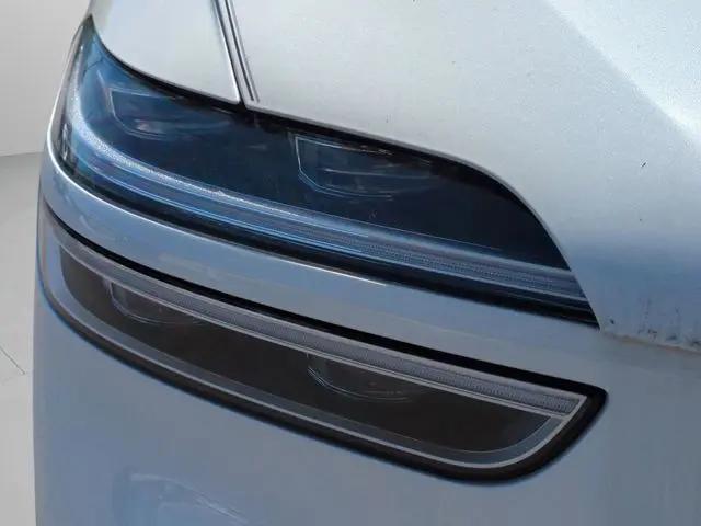 2024 Genesis GV70 Advanced AWD