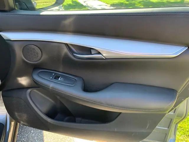 2019 INFINITI QX50 LUXE
