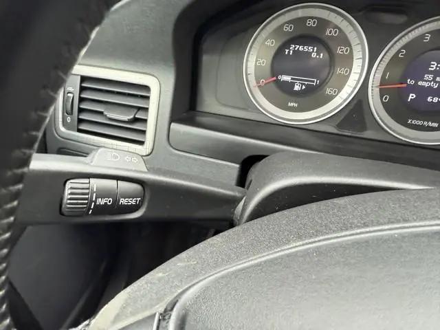 2011 Volvo XC70 3.2