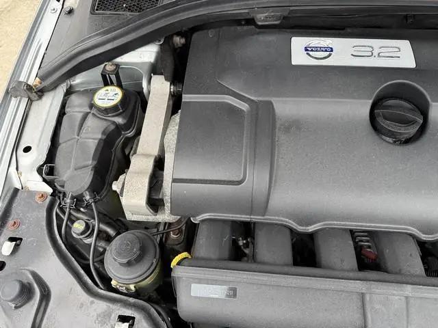 2011 Volvo XC70 3.2