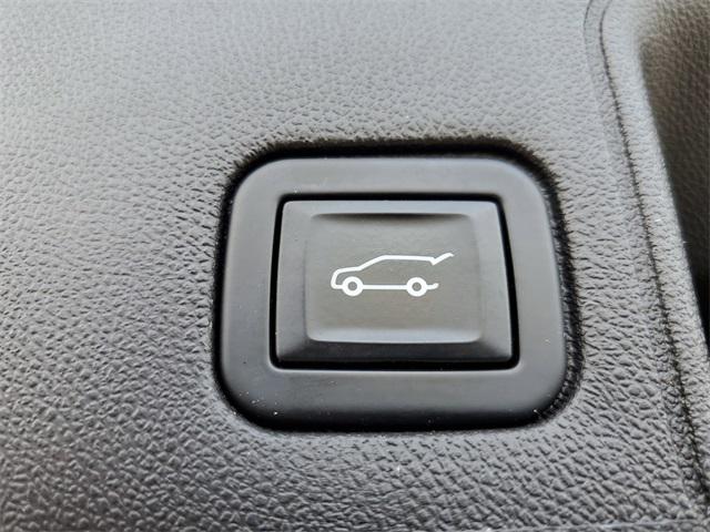 2022 GMC Terrain AWD SLT