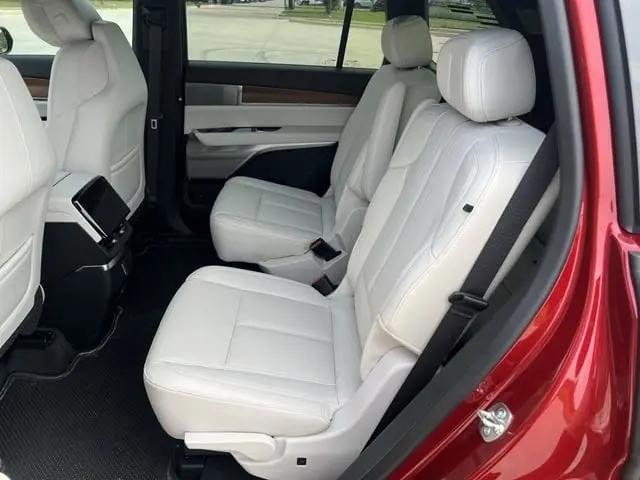 2026 Cadillac iQ Luxury