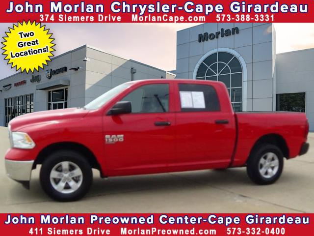 2022 RAM 1500 Classic SLT Crew Cab 4x4 57 Box