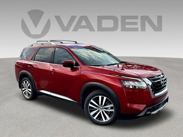 2024 Nissan Pathfinder Platinum FWD