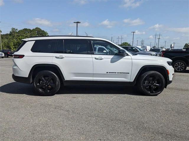 2023 Jeep Grand Cherokee L Altitude 4x2