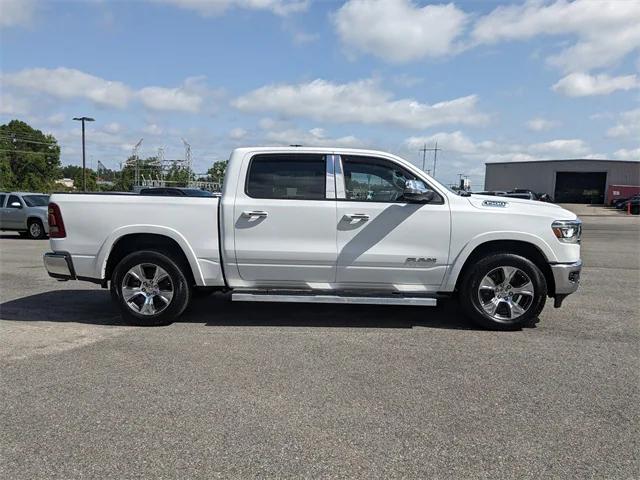 2022 RAM 1500 Laramie Crew Cab 4x4 57 Box