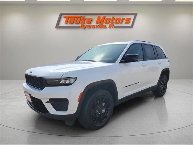 2024 Jeep Grand Cherokee Altitude 4x2