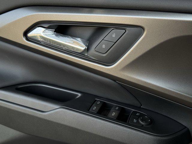 2025 Chevrolet Equinox LT1 w/PCY