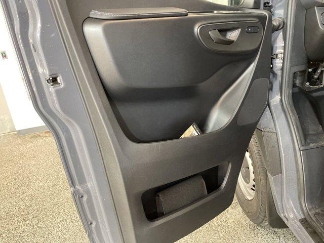 2025 Mercedes-Benz Sprinter 2500 High Roof 4-Cyl Diesel HO