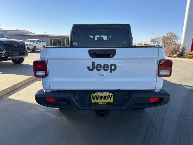 2021 Jeep Gladiator Sport