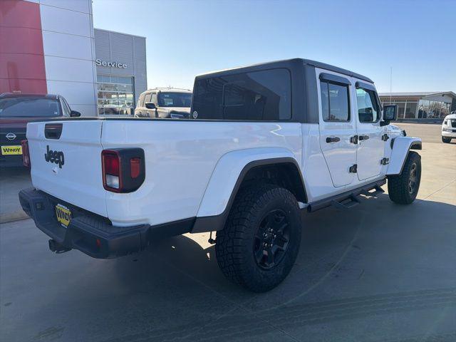 2021 Jeep Gladiator Sport