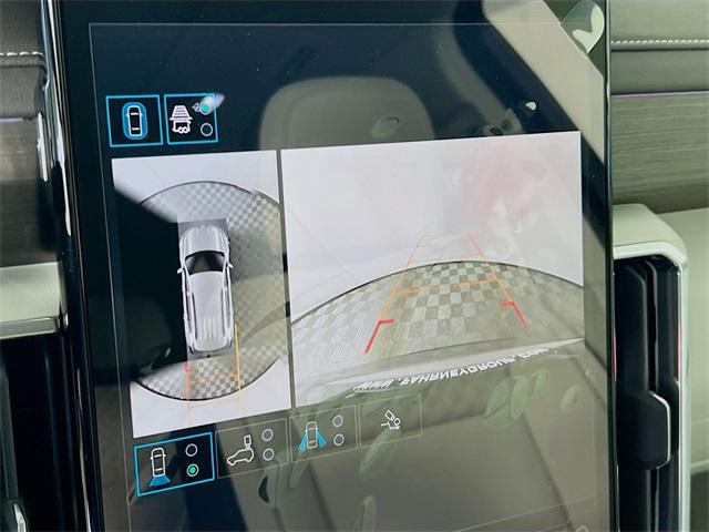 2025 GMC Acadia AWD Denali